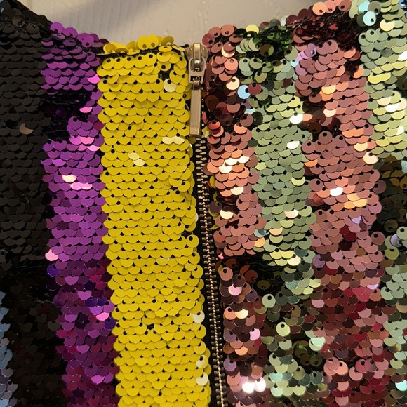 elliatt lola sequin crop top - Picture 3 of 5